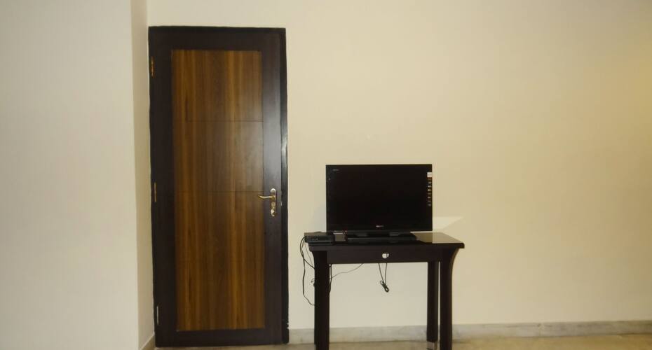 Siesta Star T. Nagar, Chennai 5